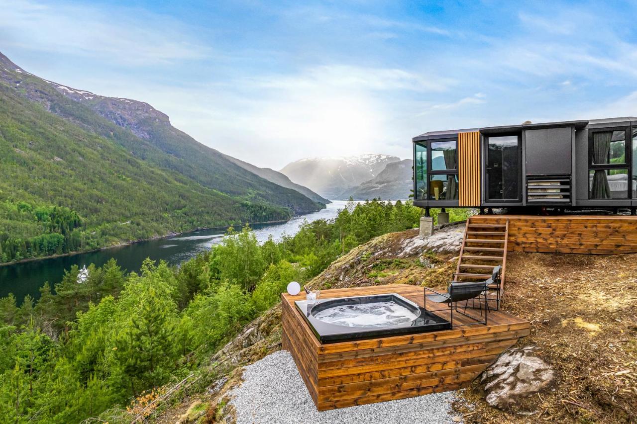 Sogndal Fjordpanorama - The Atmosphere Luaran gambar