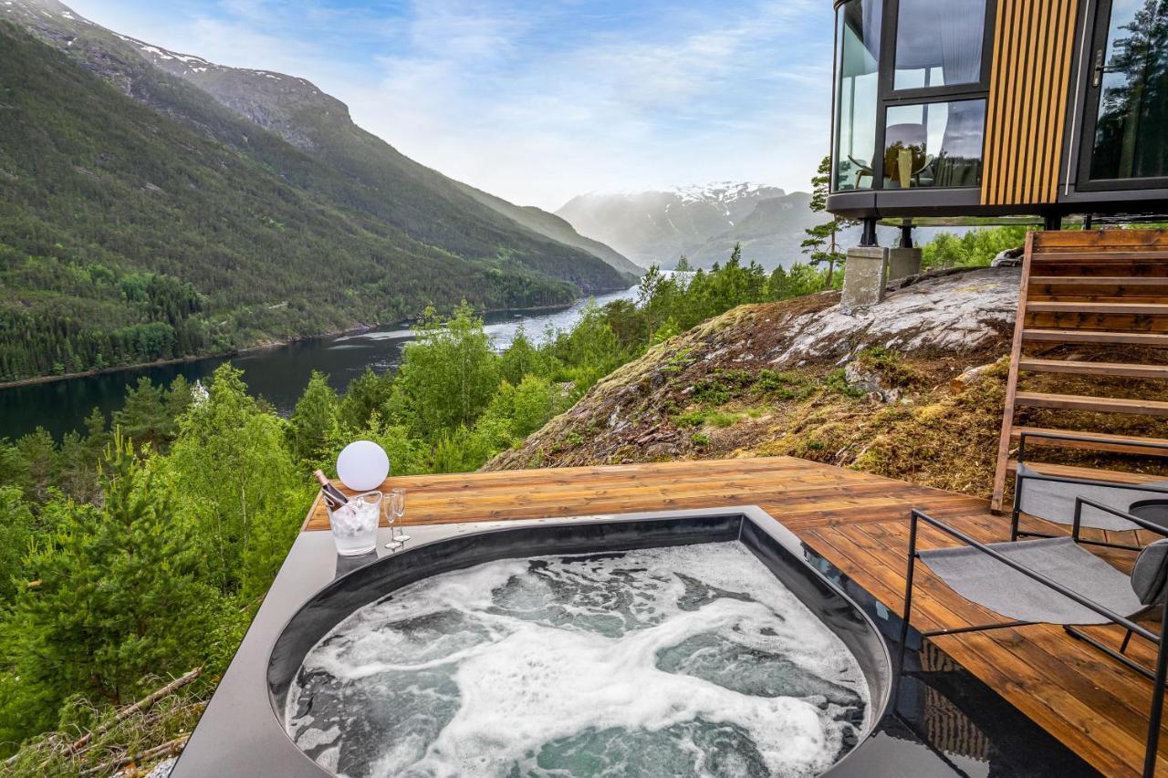 Sogndal Fjordpanorama - The Atmosphere Luaran gambar